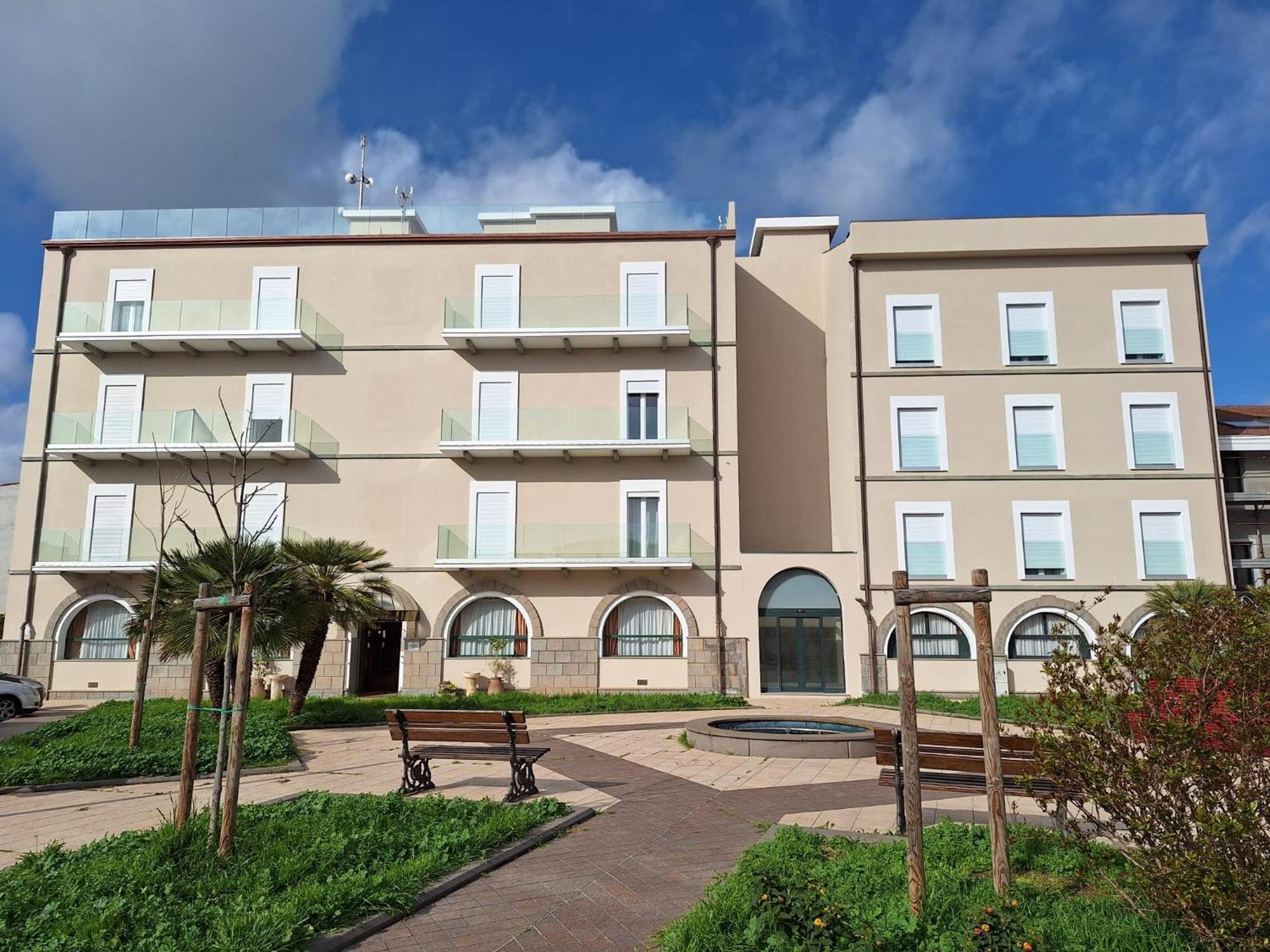 Hotel Villa Delle Rose Oristano Luaran gambar